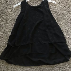 Sleeveless black shirt